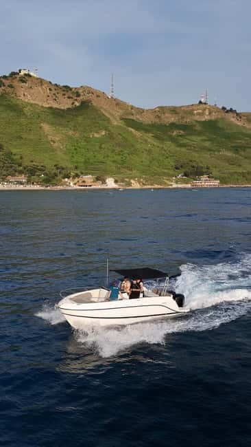 90min Boat Tour in Durres - Leaving from the Durrës fishing port