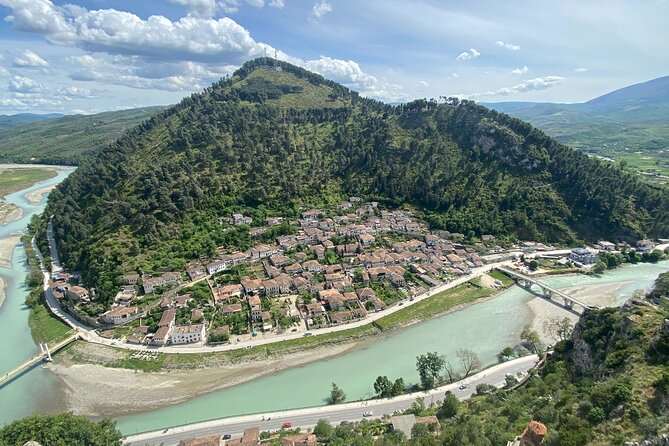 Berat city UNESCO tour, the Castle & Belshi lake- From Tirana - The guides are a major part of the value