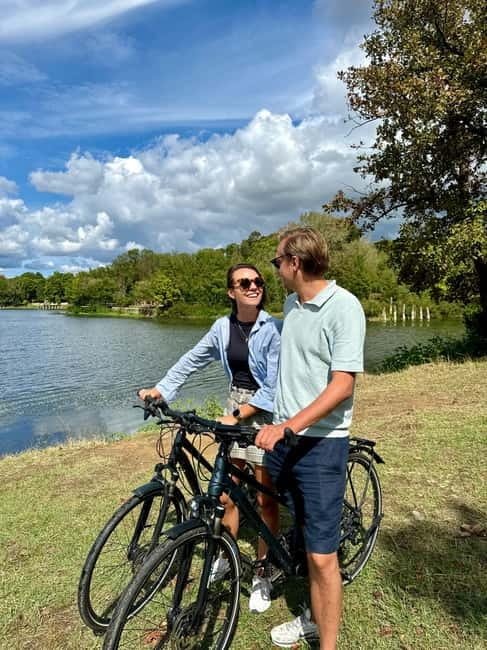 Bike or E-Bike Tour Tirana : Highlights & Grand Park Guided - The Pyramid and Mother Teresa Square