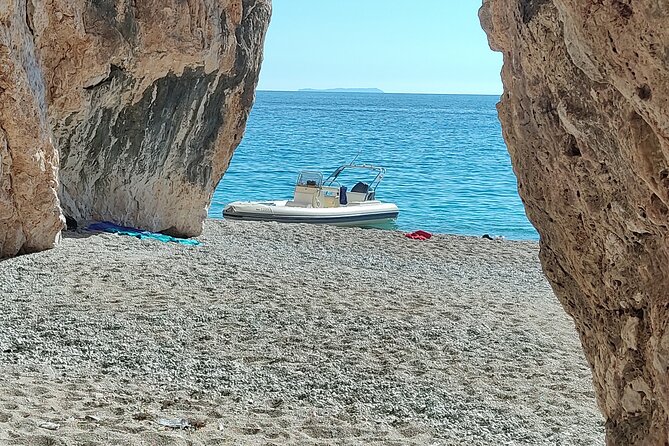 Boat trip to the National Park and Grama Bay - Two hours at Grama Bay