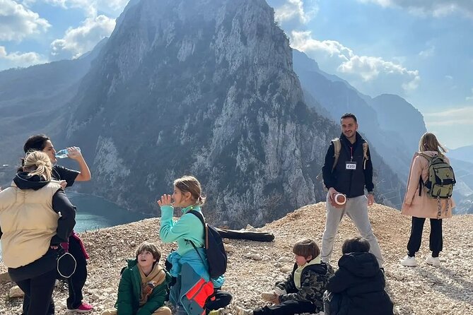 Bovilla lake Hiking Experience - Booking, cancellation, and practical checks