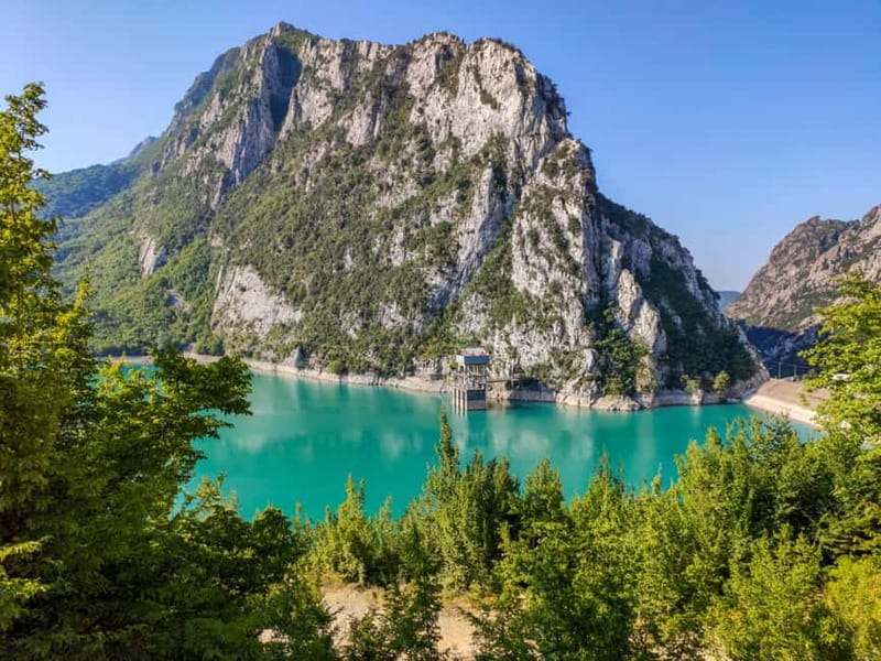 "Bovilla Lake, Kruja Castle & Durrës City Day Trip" - Kruja’s old bazaar and the art of browsing