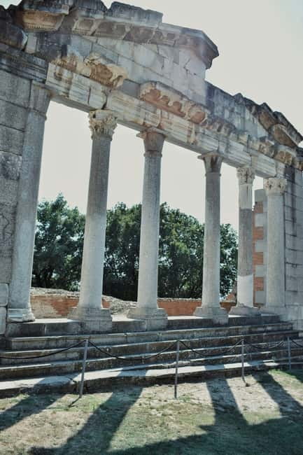 Day tour to: Apollonia, Narta Lagoon & Zvernec Monastery - Comfort, walking, and the practical trade-offs