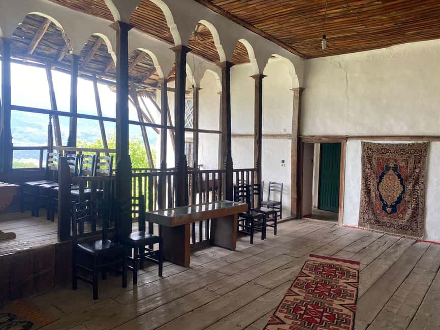 Day trip from Saranda : Blue Eye and Gjirokastra - Key points to know before booking