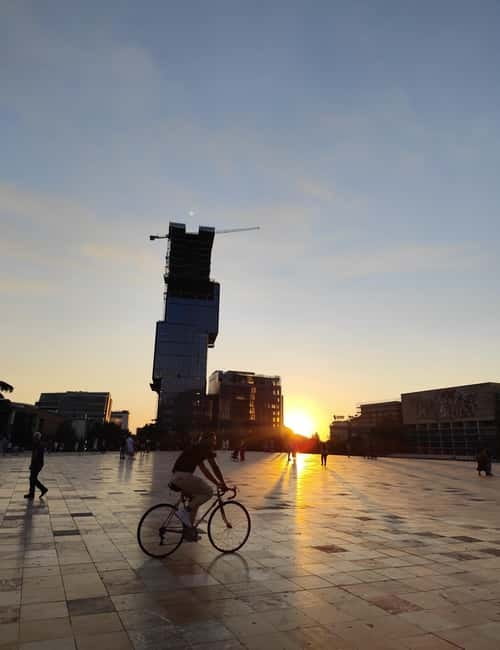 Discover Tirana: Panoramic Tour and Walk around the Artificial Lake - Key points at a glance