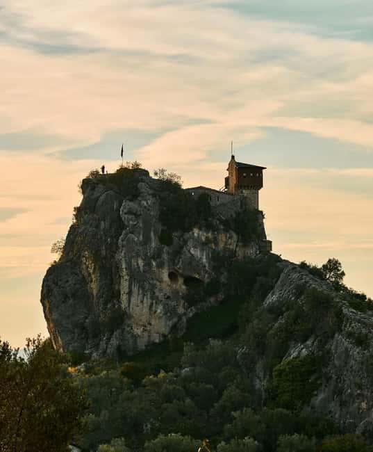 Durres/Golem: Zipline Albania and Petrela Castle - The ride to Petrela and the value of included transport