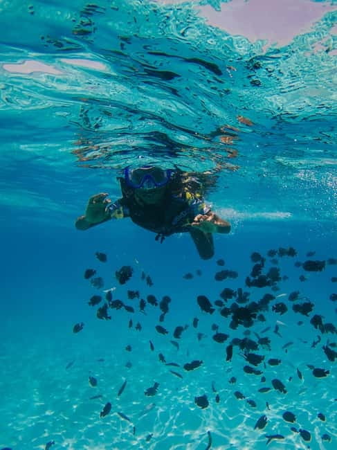 Durres & Tirana: Speed Boat Trip to Sazan, Karaburun & Cave - Boarding the speedboat in Vlorë