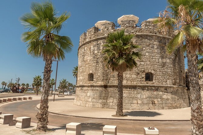 Durrës: Walking tour with Roman Amphitheater - Booking and cancellation details that matter