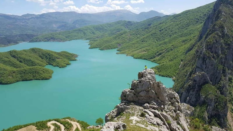 From Tirana: Bovilla Lake, Gamti Mountain and Kruja Day Tour - Eating after the climb