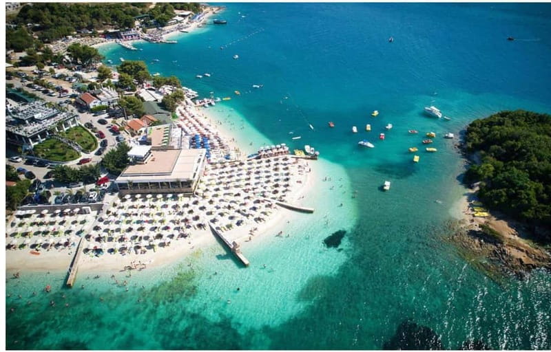 From Tirana: Saranda, Blue Eye, Ksamil Islands Boat Tour - Ksamil’s beaches and a very short island boat ride