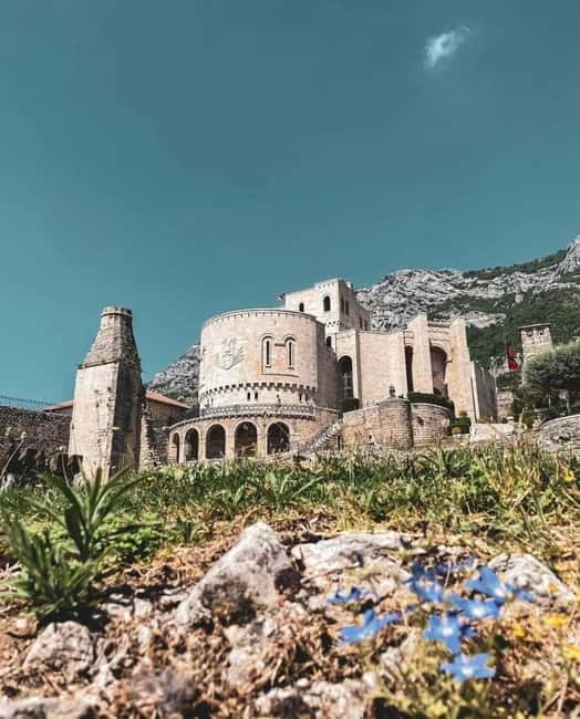 From Tirana/Shkoder: Kruja Castle, Old Bazaar, Sari Salltik - Walking through the castle walls
