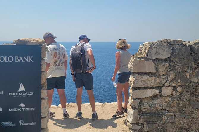 From Vlora: Llogara, Porto Palermo & Himarë - Himara Castle above the town