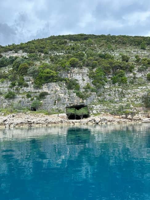 From Vlore: Haxhi Ali Cave & Karaburun Beach Speedboat Tour - Who will enjoy this outing most