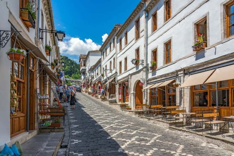 Gjirokaster walking Tour Baazar – The Castle – Zekate house - Inside the 1812 Zekate House