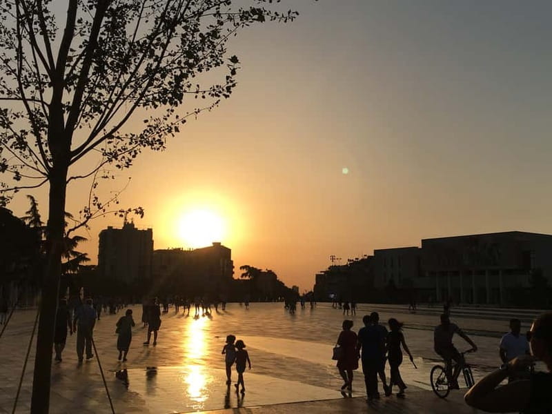 GUIDED TOUR OF TIRANA - Why this short Tirana tour works
