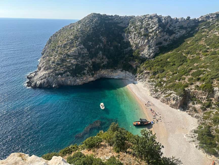 Himare: Exciting Boat Tour from Himare to Gramma Bay - The ride back to Himare