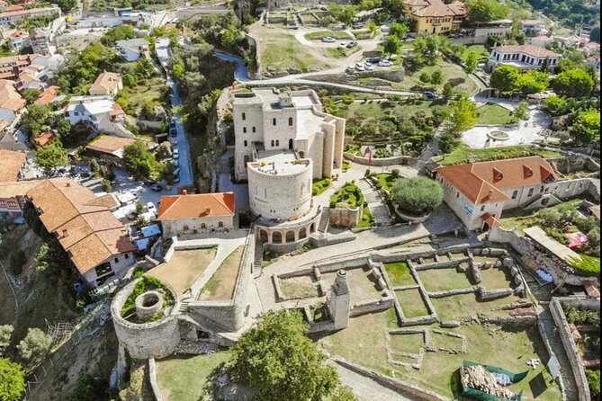 Kruja castle, the old Bazaar & Sarisalltik- Departure from Tirana - The guides make a real difference
