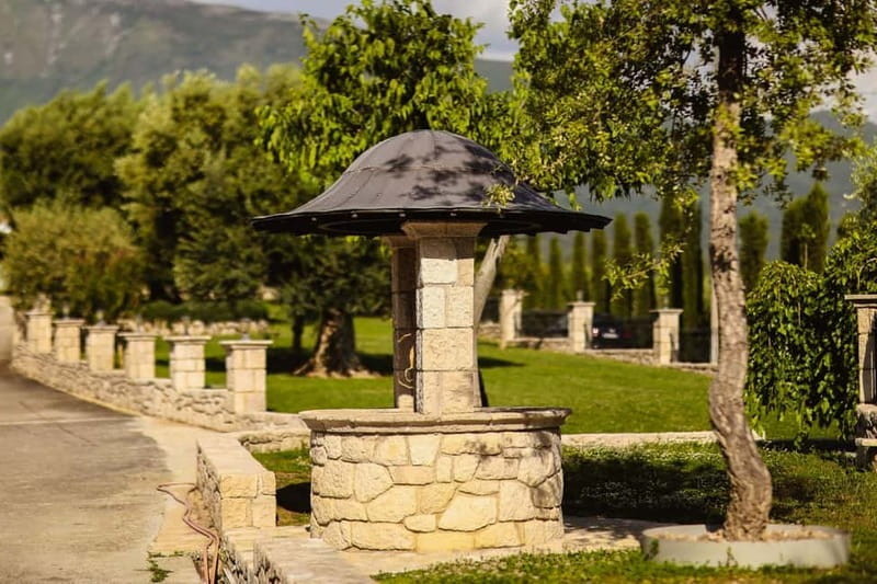 Lundër: Lundra Winery Guided Tour with Wine Tasting - FAQ