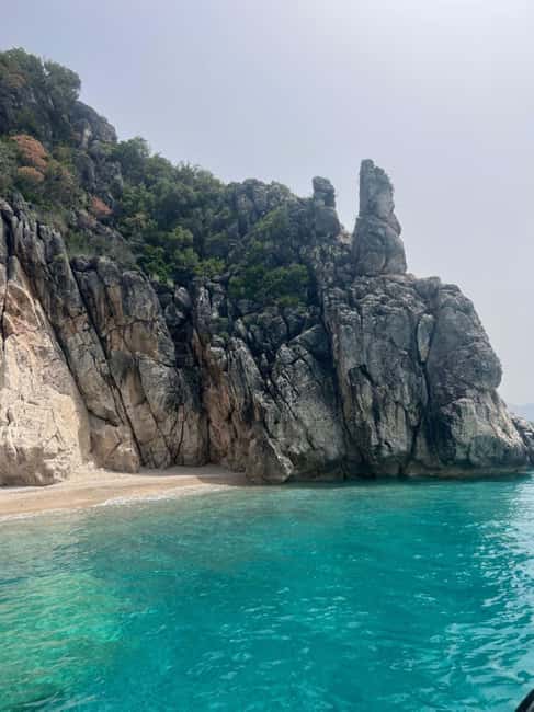 North Coast : Himare Boat Tour with Snorkeling Stops - What the $40 price gives you