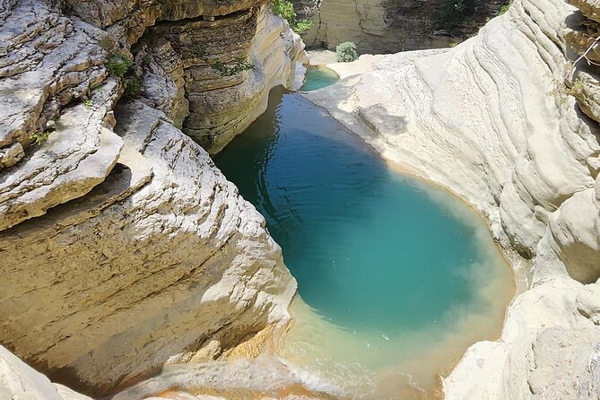 Osumi Canyon Adventure: Canyoning at Bigazi Waterfall - The group-size tradeoff