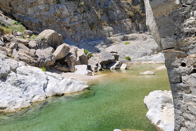 Outdoor Experience in Amantia Archeological Park & Brataj Bidge - Transport, walking, and group details