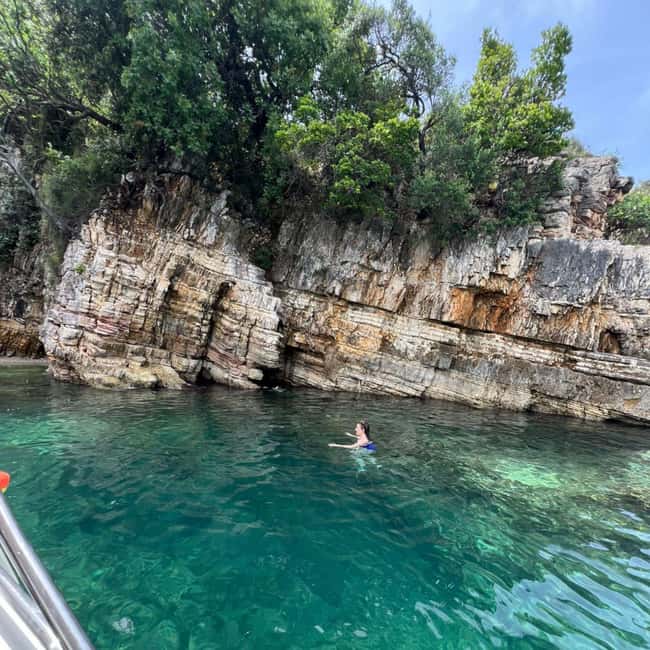 Pelagic Boat Tour7 destinations:drink+Snorkel+Umbrella️‍ - Key points at a glance