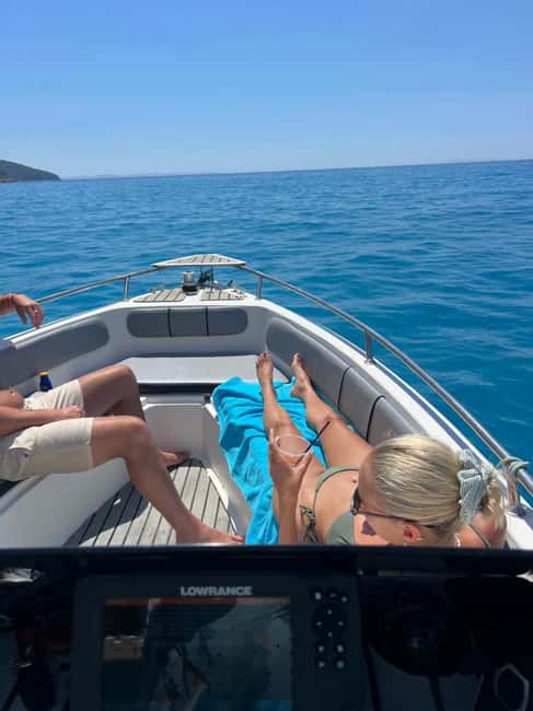 Pelagic Boat Tour7 destinations:drink+Snorkel+Umbrella️‍ - Three hours at Krorez Beach