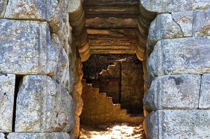 Private Tour to Butrint Park , Blue Eye and Lekursi Castle - What the guide and private car add