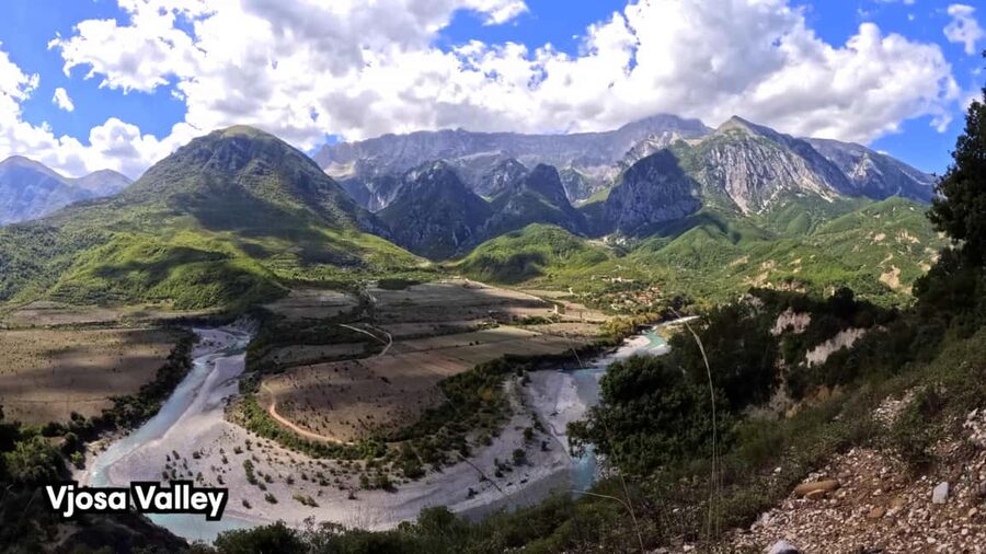 RED LINE: VIP daily tour with SUV: Vlore-Gjirokaster-Permet - Why this Vlorë day trip works
