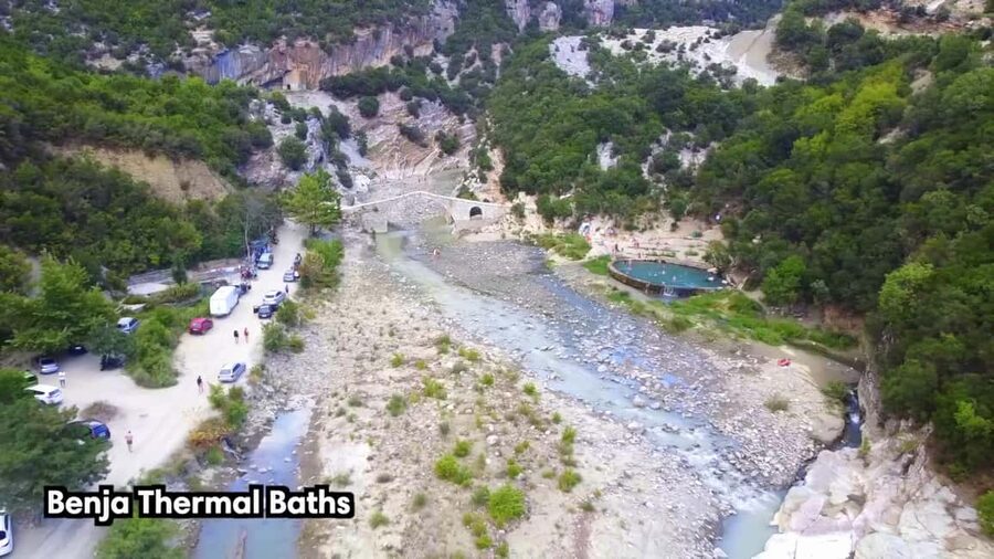 RED LINE: VIP daily tour with SUV: Vlore-Gjirokaster-Permet - Gjirokastër Castle and the City of Stone