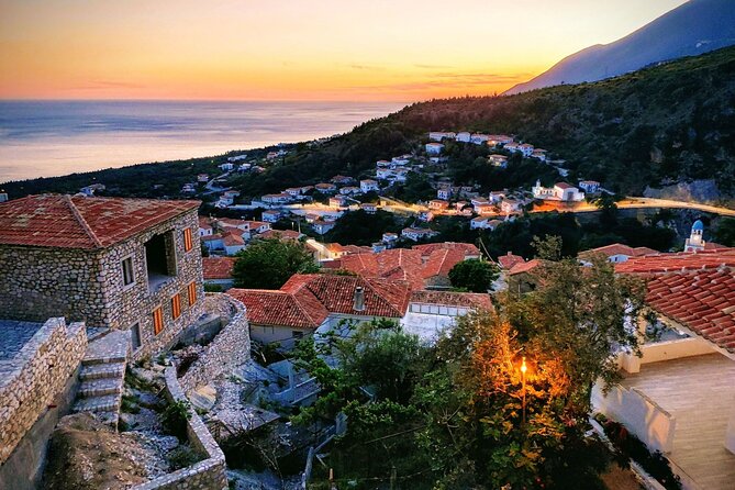 Riviera Tour Borsh-Qeparo-Himare-Porto Palermo-Vuno-Dhermi - Qeparo, stone houses and a long turquoise beach