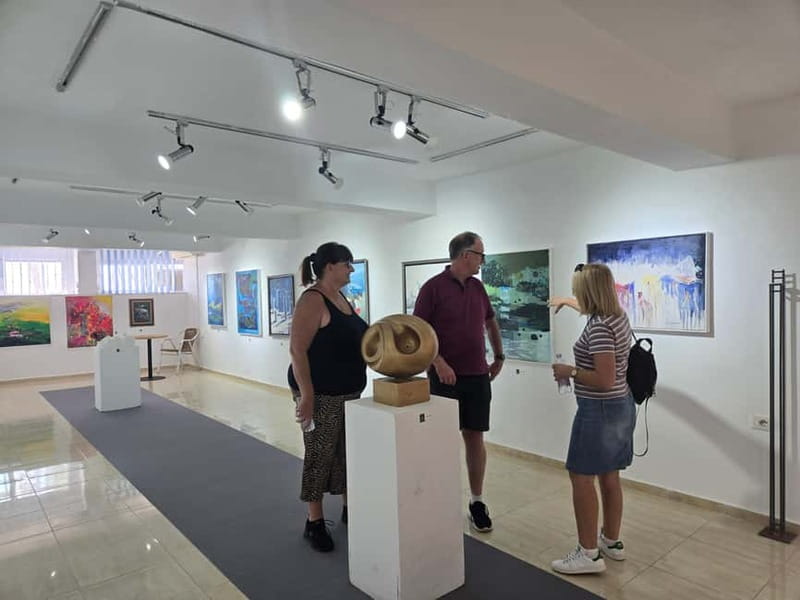Saranda: 2.5-hour walking tour around the city - How the 150 minutes are best used