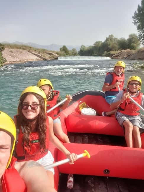 Saranda: Bistrica River Rafting Adventure - The 30-minute riverside break