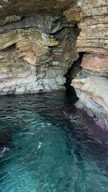 Saranda:Boat Tour to Kroreza with snorkelling,&umbrellas - Kroreza Beach and the long beach break