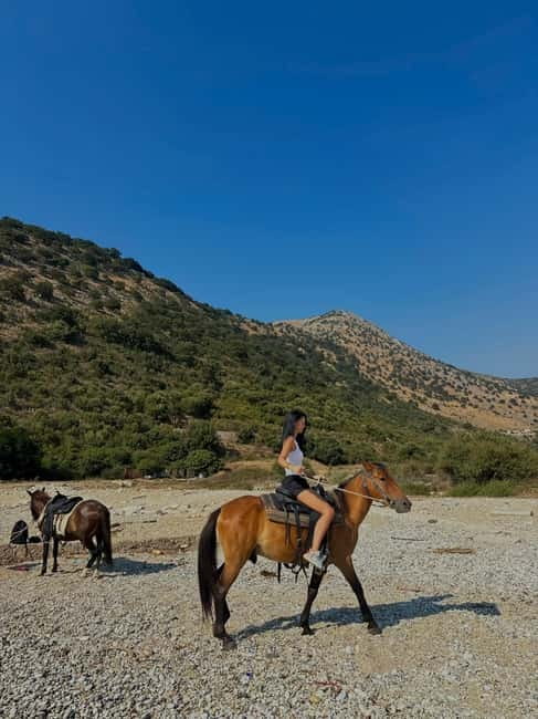 Saranda: Horseback Riding Tour - Why ride horses near Saranda?
