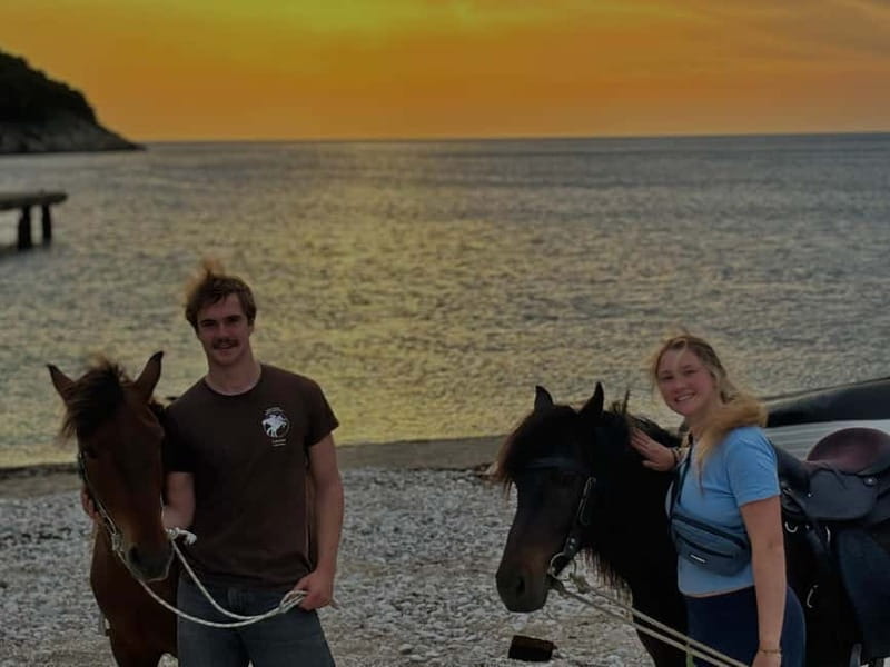 Saranda: Horseback Riding Tour - Booking tips for a smoother ride