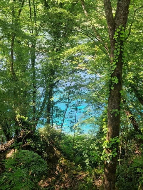 Sarande: Blue Eye Kayak and walking tour & Lekursi Castle - The guide and transport make a difference