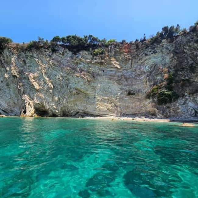 Sarandë: Boat Tour at Kroreza & Hidden Caves with Snorkeling - Who should book this speedboat trip