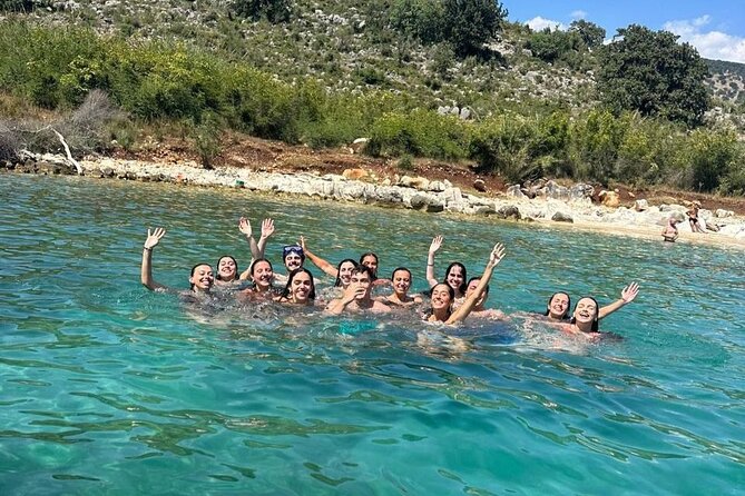 Sarandë:Boat Tour to Kroreza with snorkelling & umbrellas - Key points to know before boarding