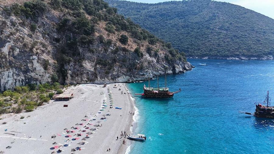 Sarandë: Boat Tour Turtle Cave Kakome & Krorez Snorkeling - Military Bay and Rrojdhes
