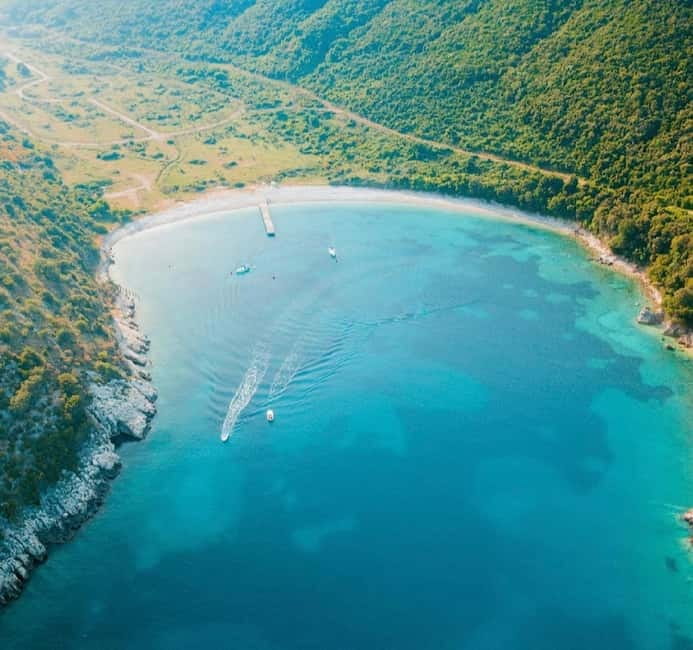 Sarandë:Krorez Boat Tour with Free Umbrella&Snorkelling mask - Krorez Bay earns the three-hour pause