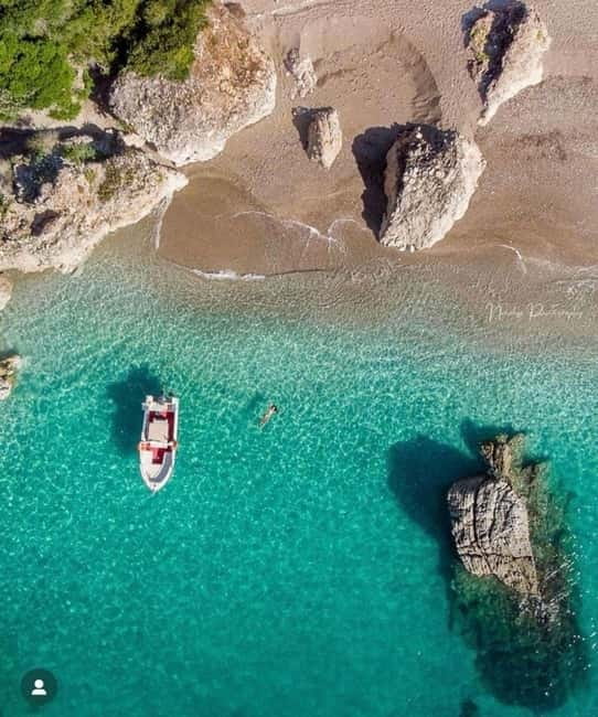 Sarandë:Krorez Boat Tour with Free Umbrella&Snorkelling mask - How much value do you get for $35?