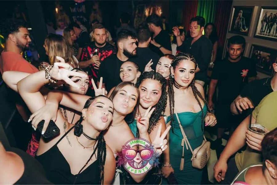 Sarande: Pub Crawl & Boat Party, 6 Shots, 1 Beer Club Entry - The boat party changes the rhythm