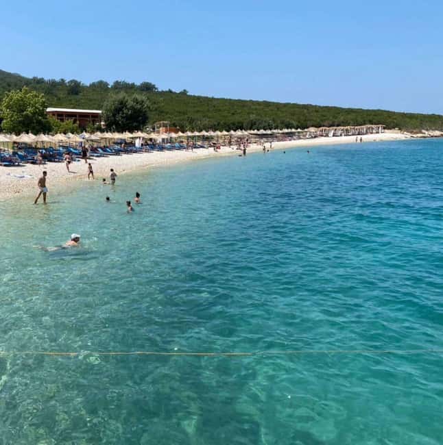 Sazan&Karaburun Cruise–A Daily Tour from Vlorë/Tiranë/Durrës - The return across the bay adds a final coastal view
