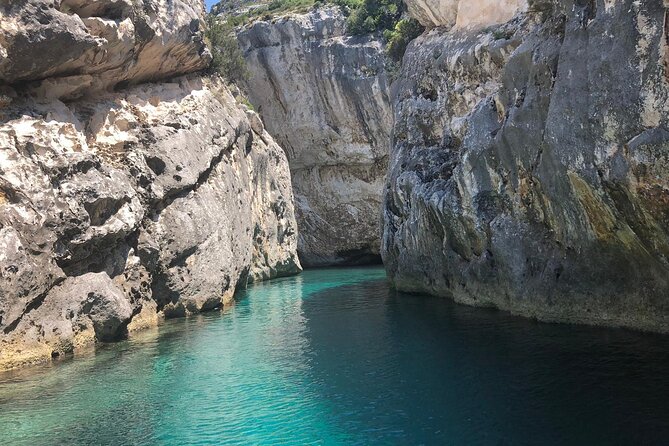 Secret Blue Gem Cave & Grama Bay Boat Tours Vlore - The Blue Cave and Plazhi i Llovizit