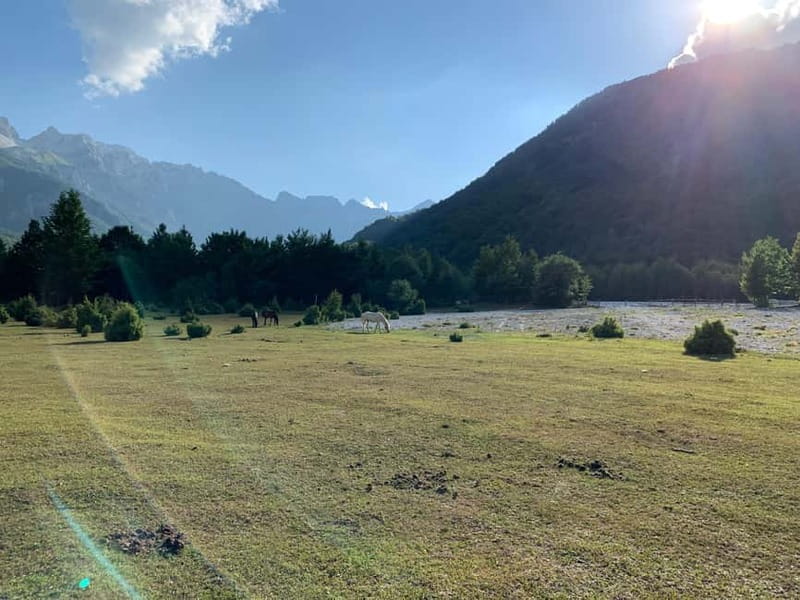 Shkoder: Transfers to Valbona/Theth/Shala River. Both ways. - What happens before the boat leaves Koman