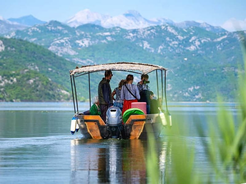 Skadar Lake National Park: Private Wooden Boat Tour & Wine - Birdwatching around the Morača River