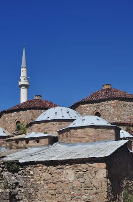 Skopje to Tirana with a stop at Prizren - How the private price works for different groups