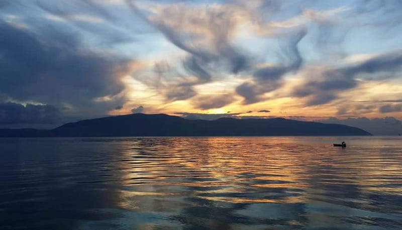 Speed boat to Dafina Bay and Haxhi Ali Cave - Why this Vlorë boat trip is more than a beach transfer
