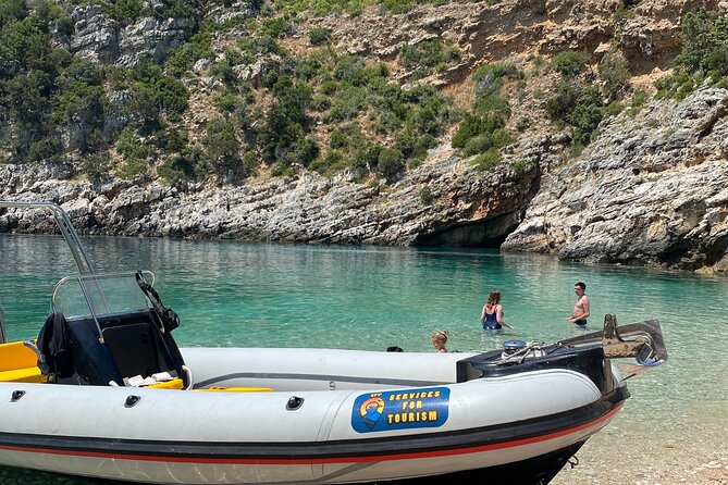 Speed Boat Tour to Secret Beaches - Quiet coves, swimming time, and one busy beach